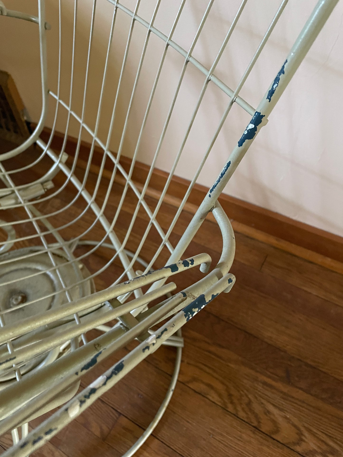 Homecrest Trinidad Low-Back Swivel Rocker Pair