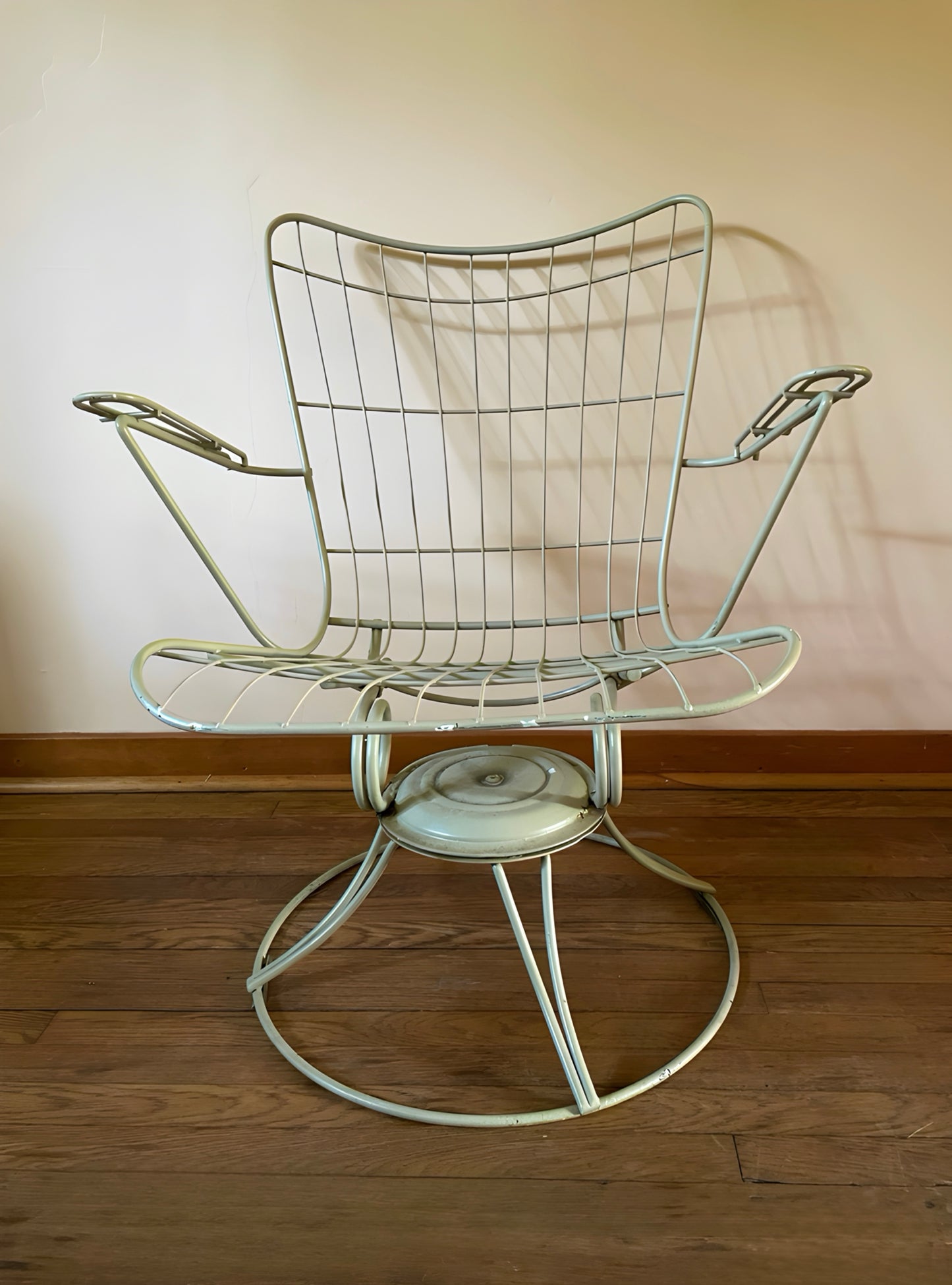 Homecrest Trinidad Low-Back Swivel Rocker Pair
