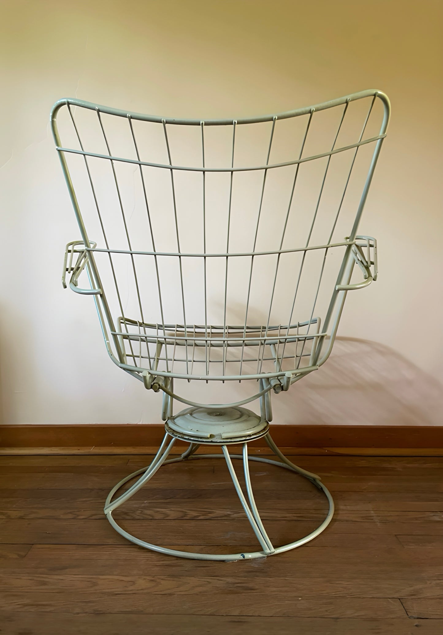 Homecrest Trinidad Low-Back Swivel Rocker Pair