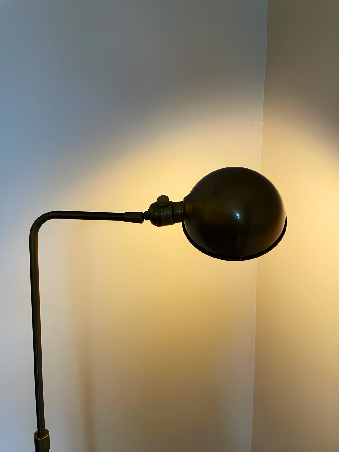 Adjustable Reading Lamp