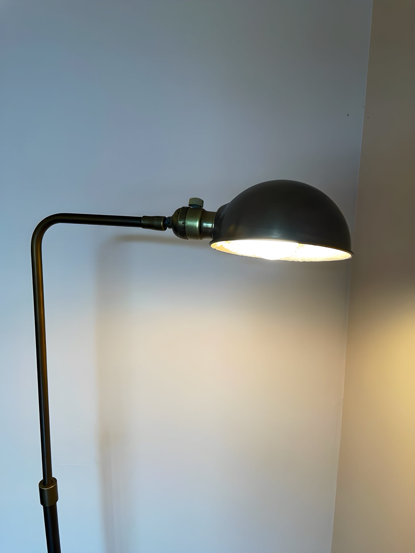 Adjustable Reading Lamp