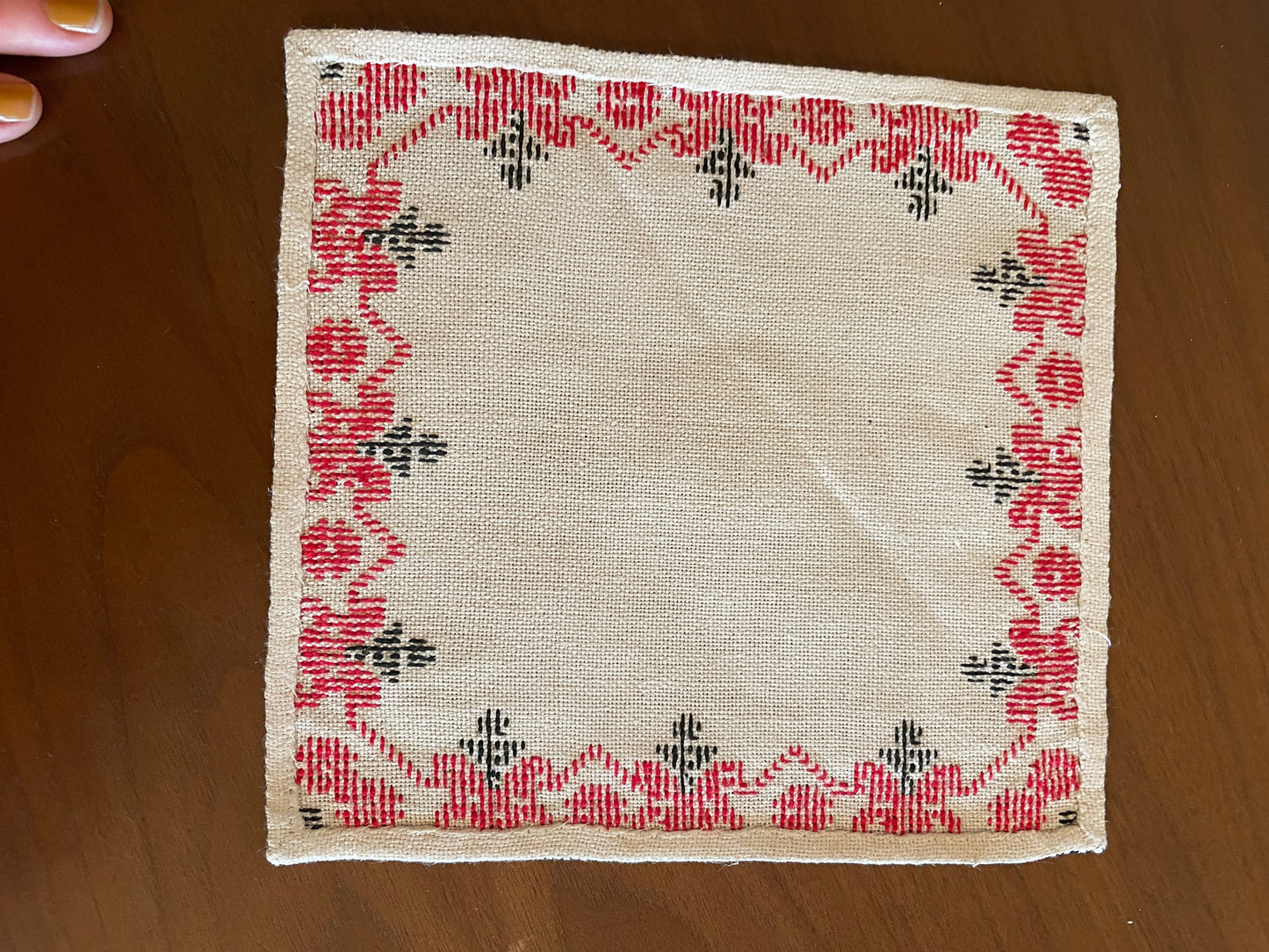 Beregi Embroidered Napkins