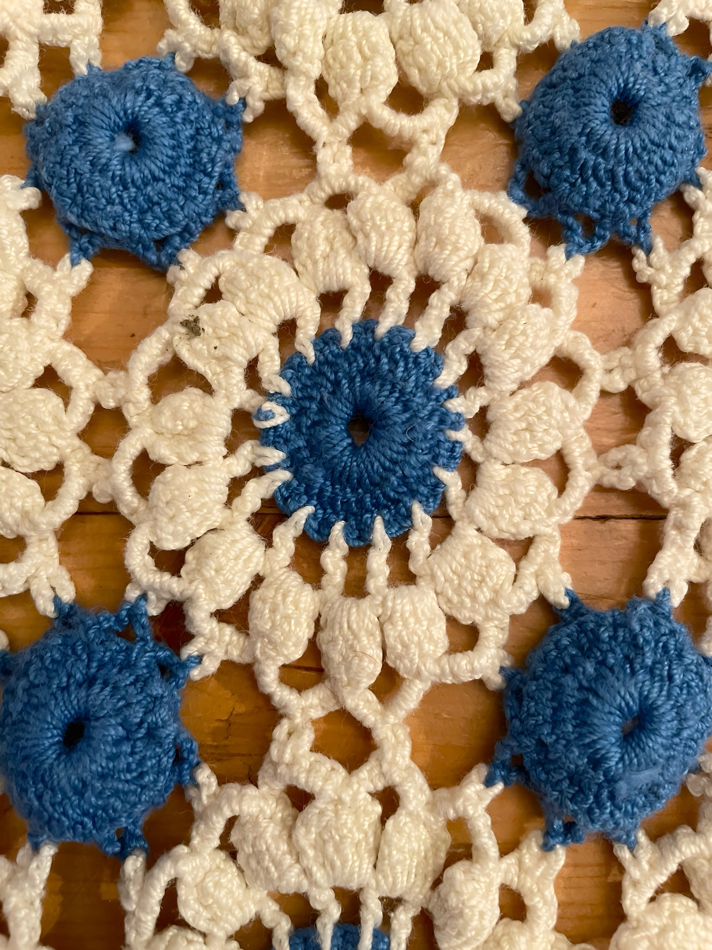 Blue & Cream Table Runner