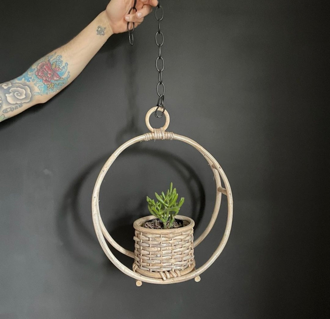 Circular Hanging Planter