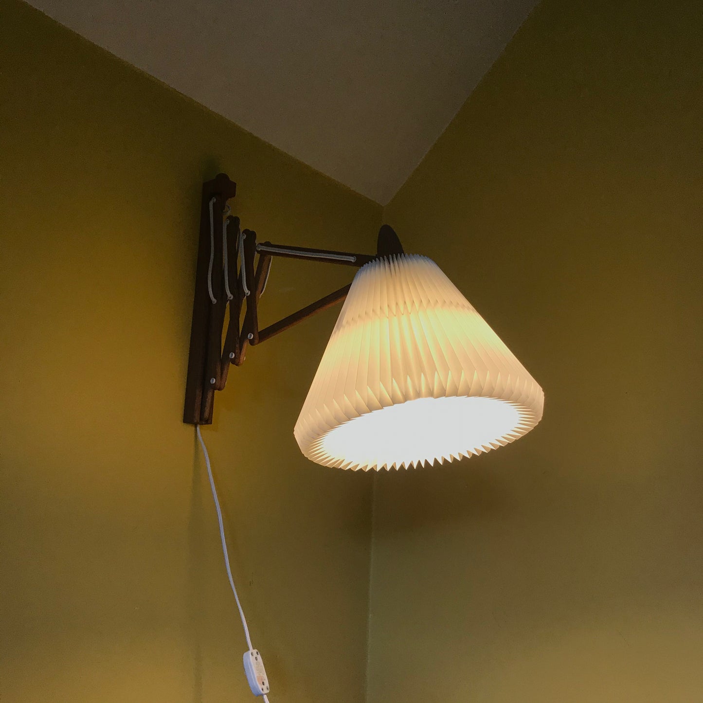 Le Klint Scissor Lamp