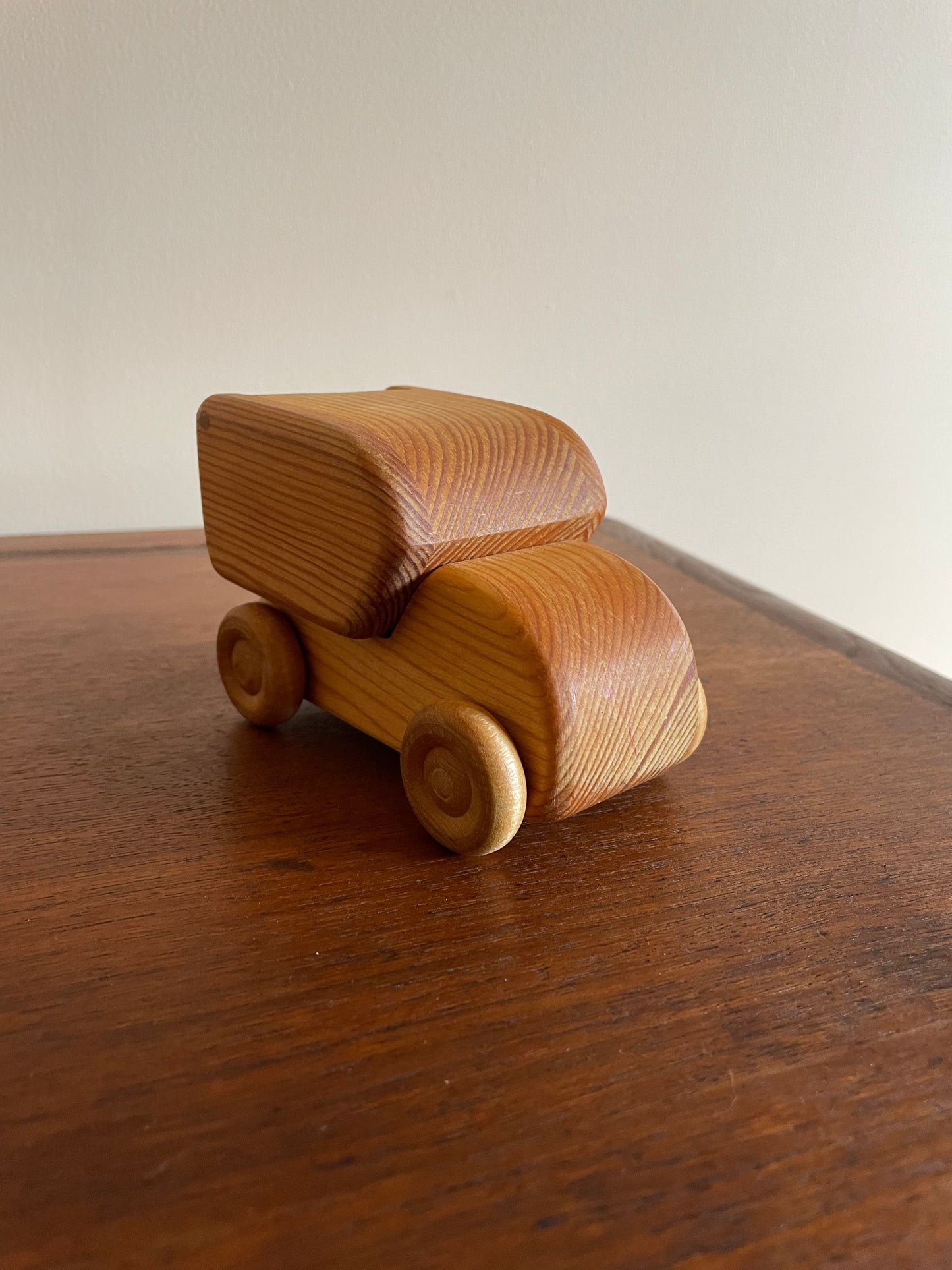 Debresk Swedish Toy Truck