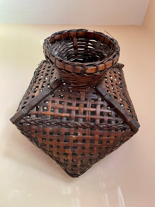 Rotated Square Cane Basket