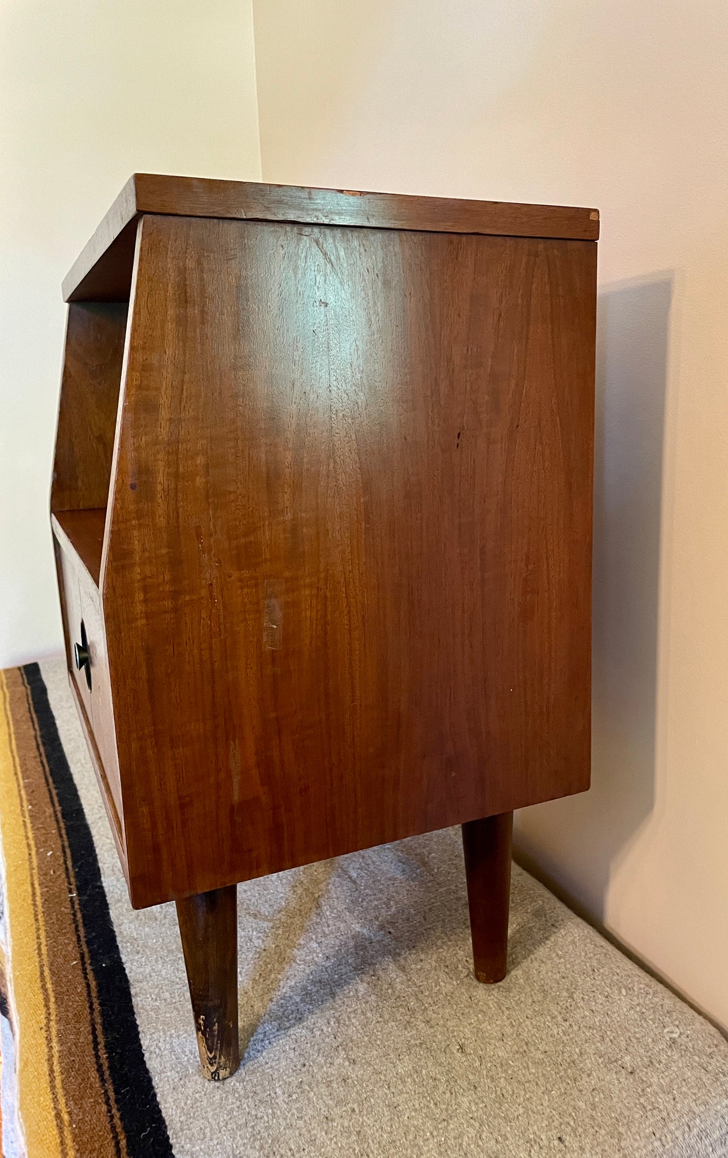 MCM End Table / Nightstand